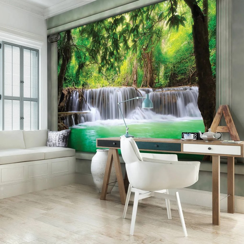Fototapet - Cascada magică (152,5x104 cm)