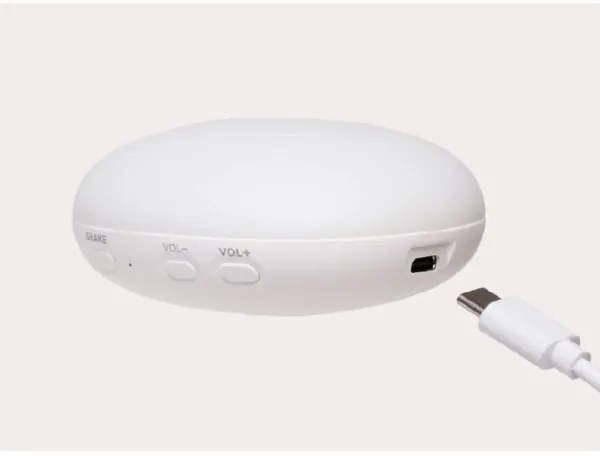 Pluș de îmbrățișat cu sunete și lumină Moonie ursuleț 2.0 organic caramel