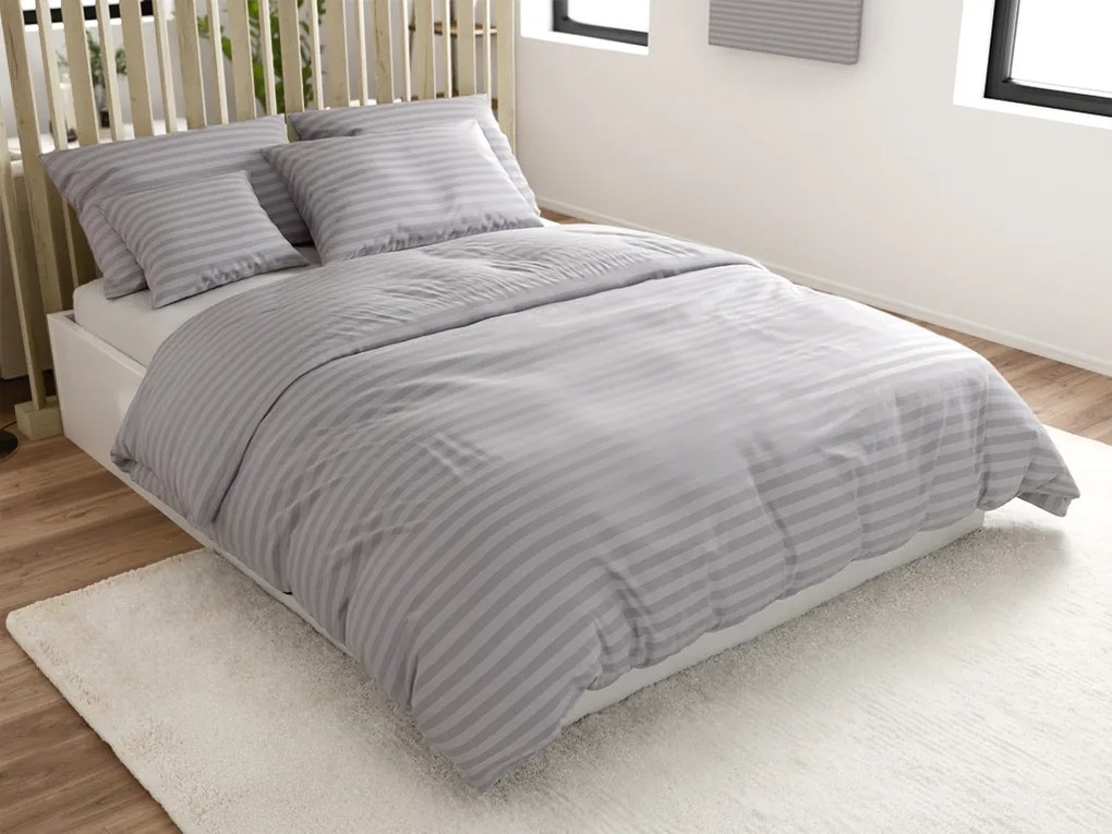 Lenjerie de pat hoteliera din microfibra JASMINE gri deschis - dunga 2 cm, buzunar hotelier Dimensiune lenjerie de pat: 70 x 90 cm | 140 x 220 cm