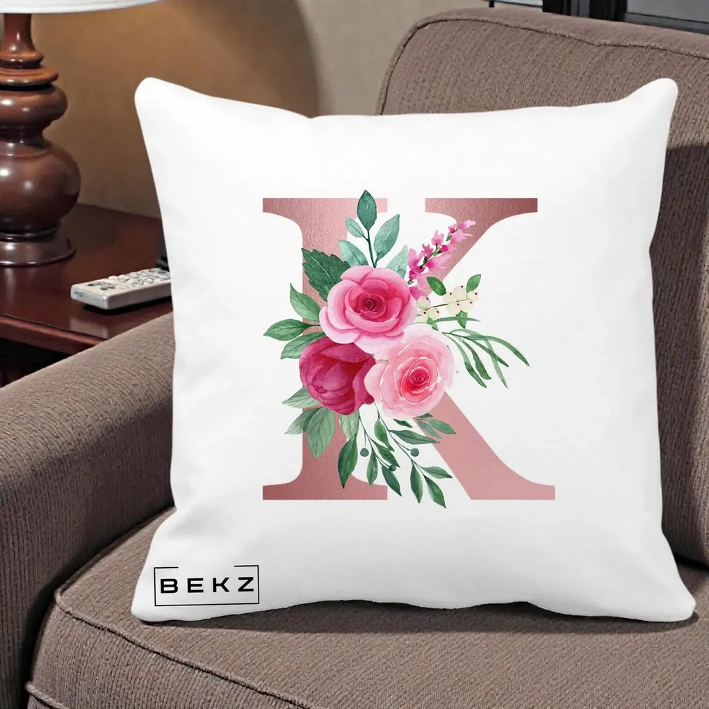 Cadou Personalizat - Perna Personalizata Monograma Rose Gold Litera K, 40x40 cm, Alba Mata, Husa Detasabila, Perna Inclusa, BEKZ®