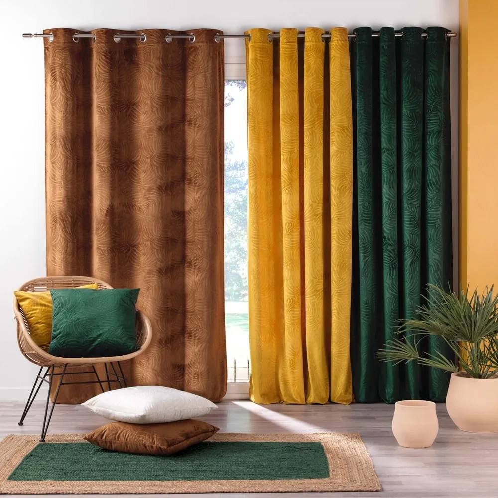 Draperie cărămizie din catifea 140x240 cm Analia – douceur d'intérieur