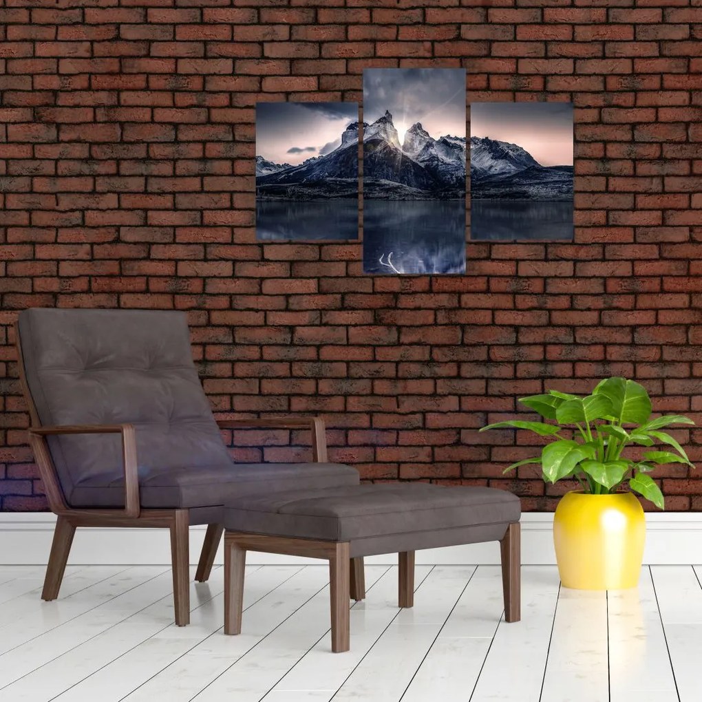 Tablou lacul cu munte (90x60 cm)