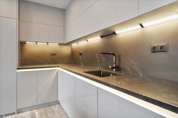 Osram - LINEAR ANGLE lampă LED pentru montare sub mobilier, dimmabilă, cu senzor, LED/5W/230V, 35 cm, negru