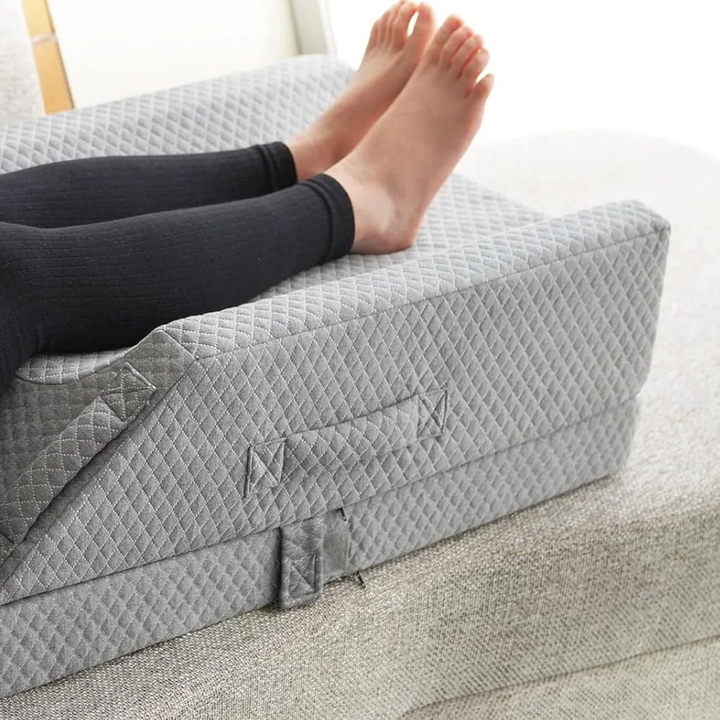 Perna ortopedica ridicare picioare, inaltime reglabila 3 niveluri, memory foam cu gel, husa matlasata, Gri