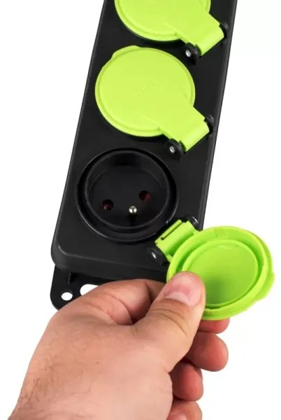 Prelungitor cu 3 prize și întrerupător, 5 m, IP44