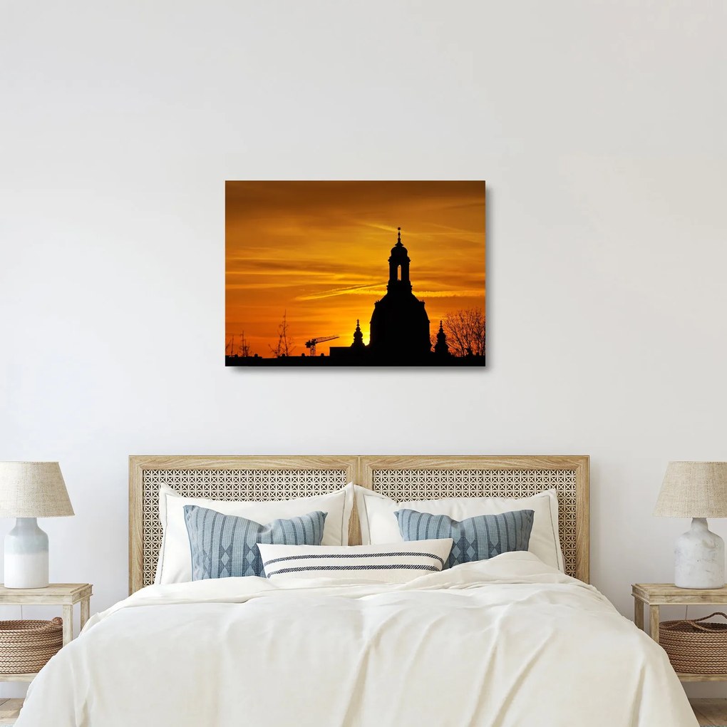 Tablou pe sticlă cu biserică în apus de soare (70x50 cm)