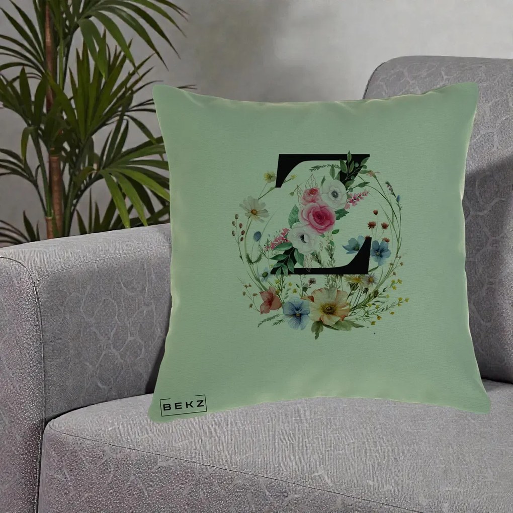 Cadou Personalizat - Perna Personalizata Monograma Florala Litera Z cu Coroana, 40x40 cm, Verde, Husa Detasabila, Perna Inclusa, BEKZ®