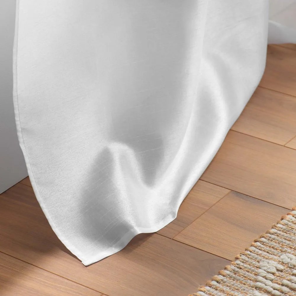 Draperie albă din satin 140x240 cm Shana – douceur d'intérieur