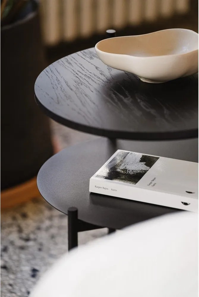 Noptieră neagră cu blat cu aspect de lemn de stejar Tu – noo.ma