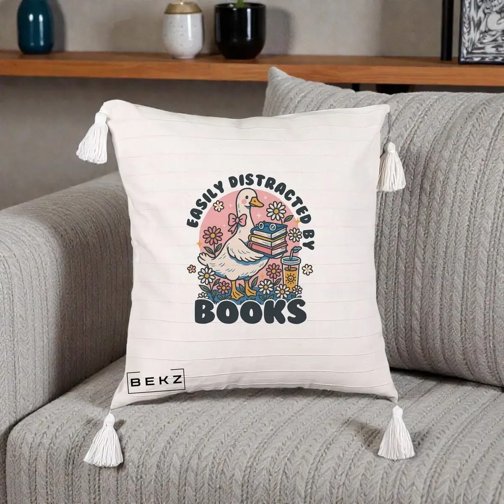 Perna Personalizata Easily Distracted by Books, 40x40 cm, Bej cu Franjuri, Husa Detasabila, Perna Inclusa, BEKZ®