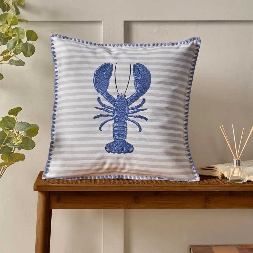 Pernă pentru copii 45x45 cm Lobster Embroidered – Catherine Lansfield