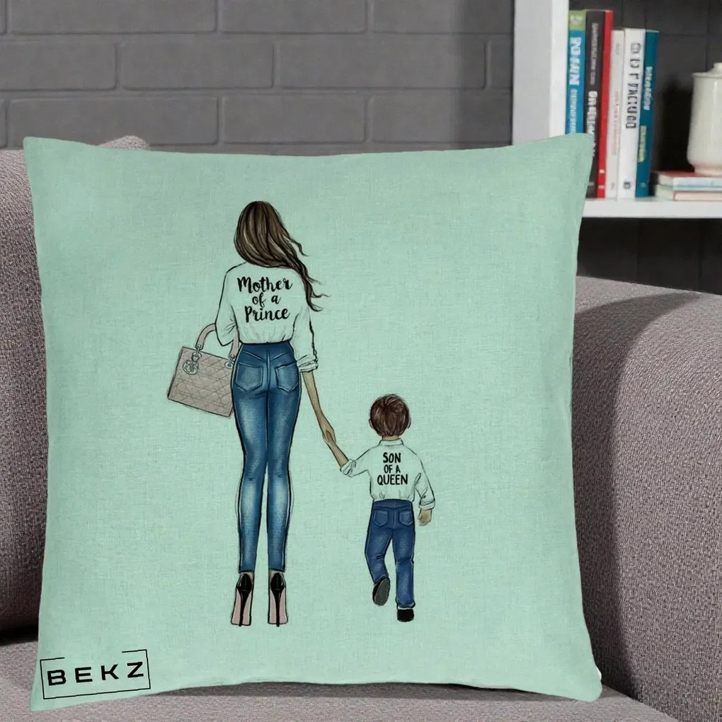 Cadou pentru Mama - Perna Personalizata, Model Mother of a Prince, 40x40 cm, Verde Menta, Husa Detasabila, Perna Inclusa, BEKZ®