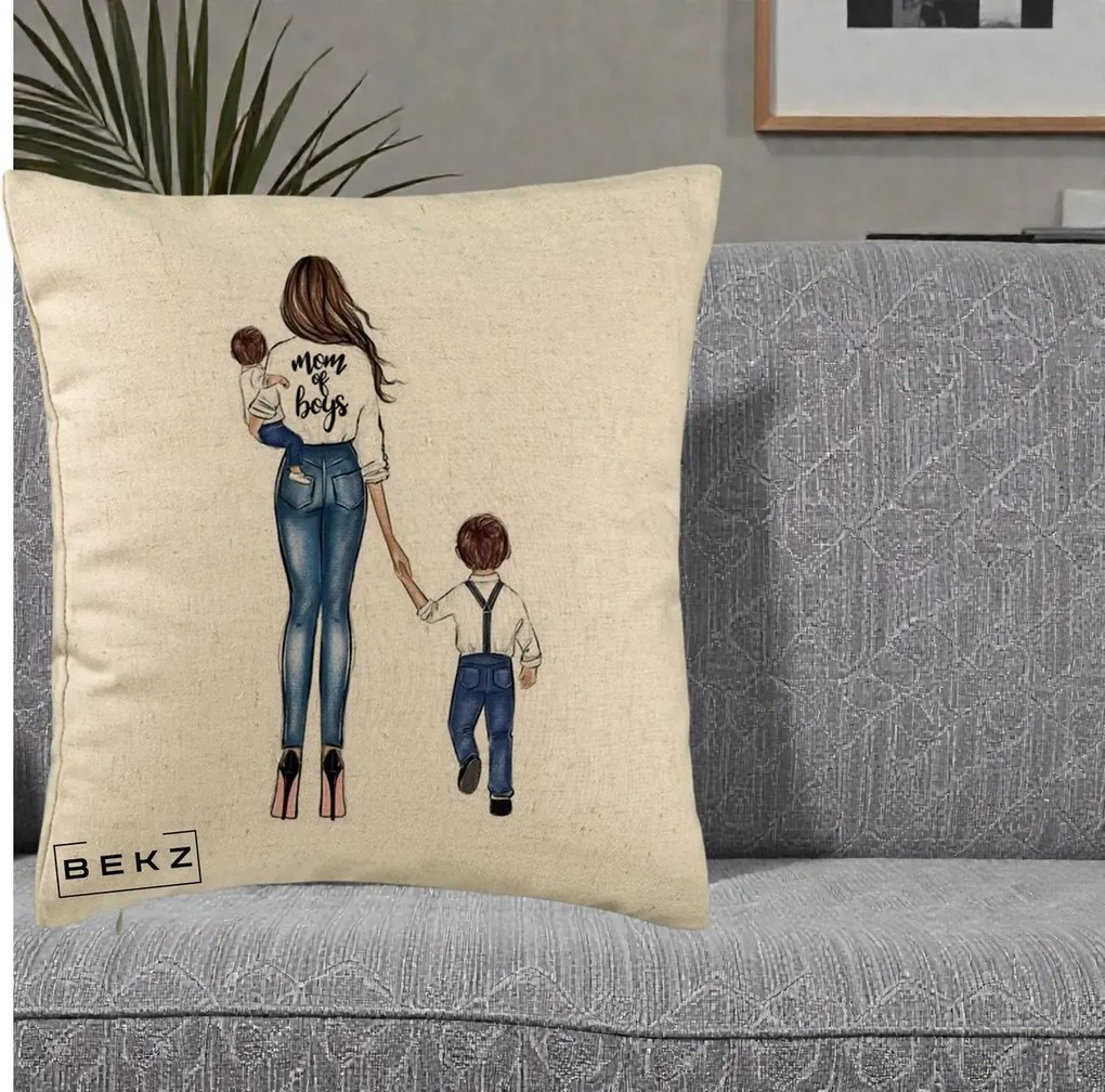 Cadou pentru Mama - Perna Personalizata Mom of Boys Mama cu Baietii, 40x40 cm, Bej, Husa Detasabila, Perna Inclusa, BEKZ®