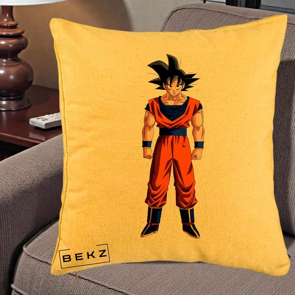 Perna Personalizata Dragon Ball Goku Complet in Gi Portocaliu, 40x40 cm, Galben, Husa Detasabila, Perna Inclusa, BEKZ®
