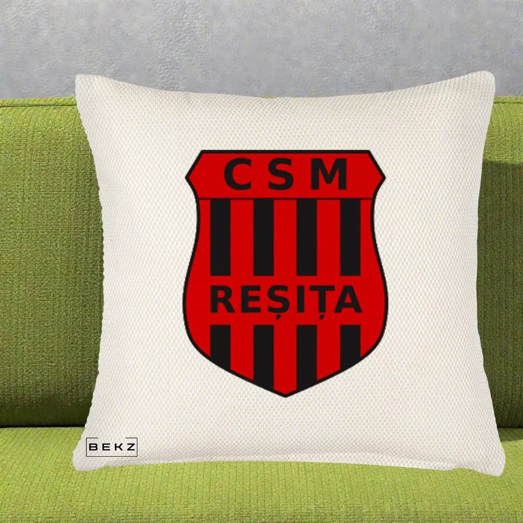 Perna Personalizata CSM Resita Fotbal, 40x40 cm, Crem Reliefat, Husa Detasabila, Perna Inclusa, BEKZ®