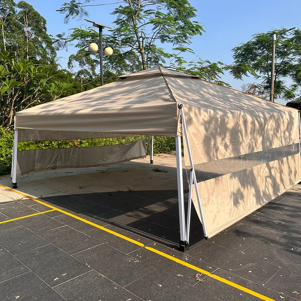 Pavilion cu prelată de umbrire și perete posterior parțial, bej