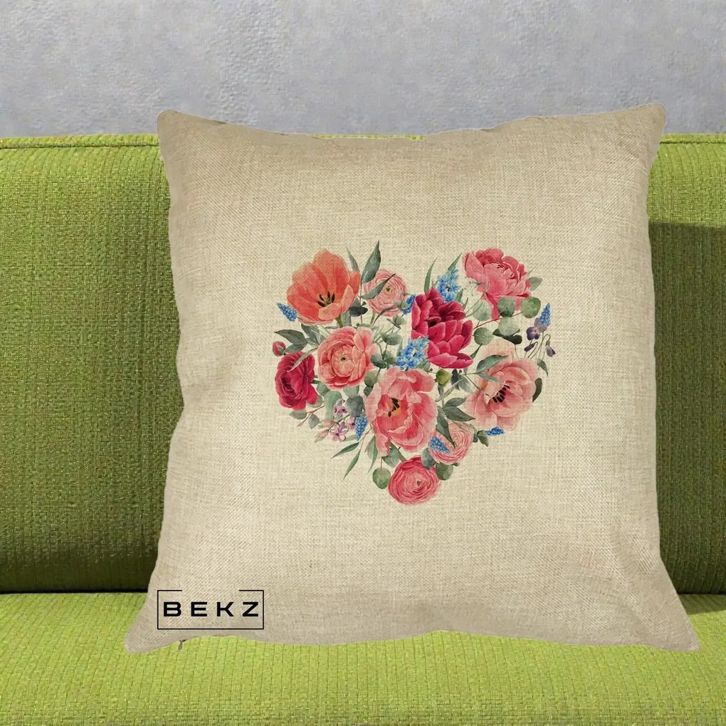 Perna Decorativa Inima din Bujori Acuarela, 40x40 cm, Crem, Husa Detasabila, Perna Inclusa, BEKZ®