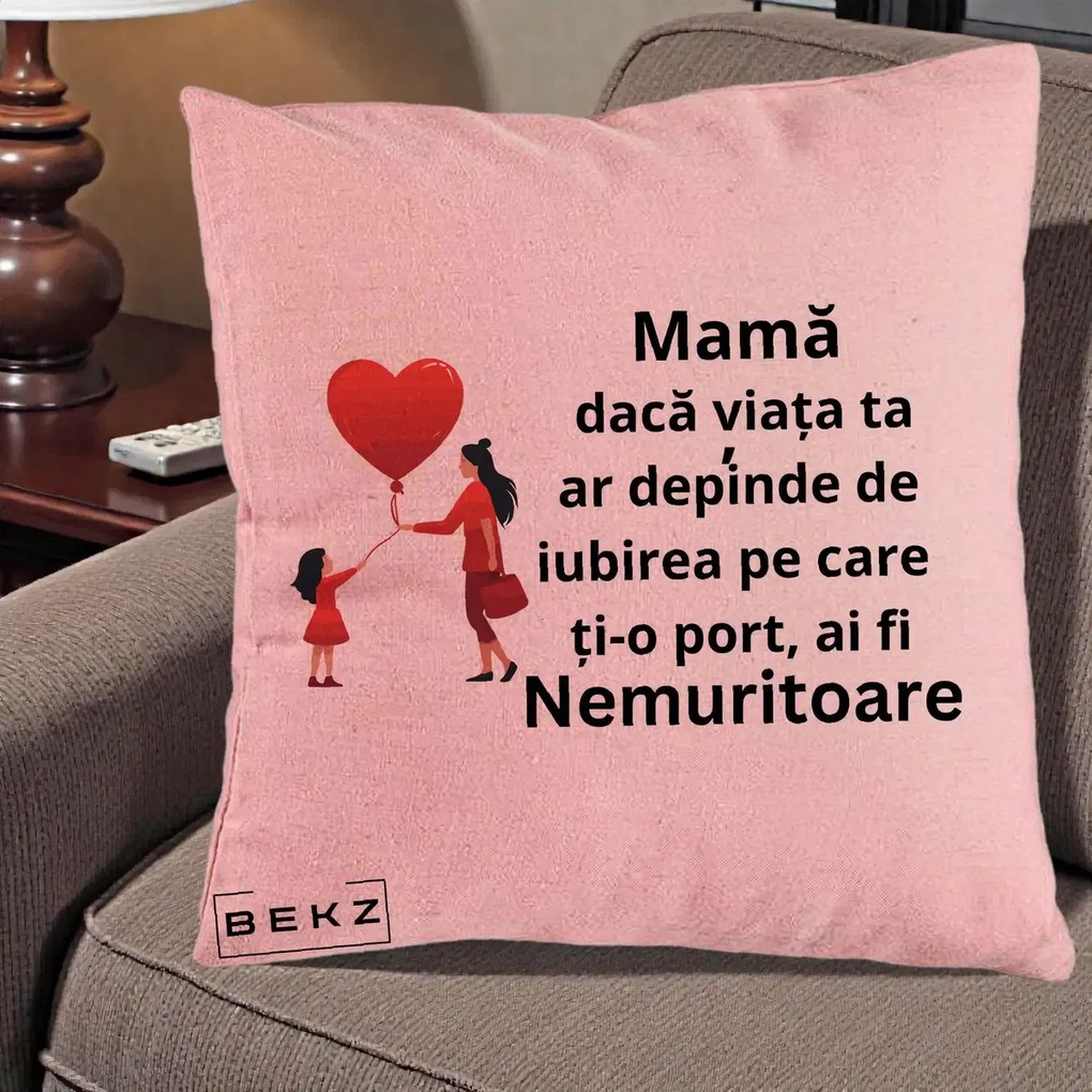 Cadou pentru Mama - Perna Personalizata Mama Nemuritoare cu Bebelus Kawaii, 40x40 cm, Roz, Husa Detasabila, Perna Inclusa, BEKZ®