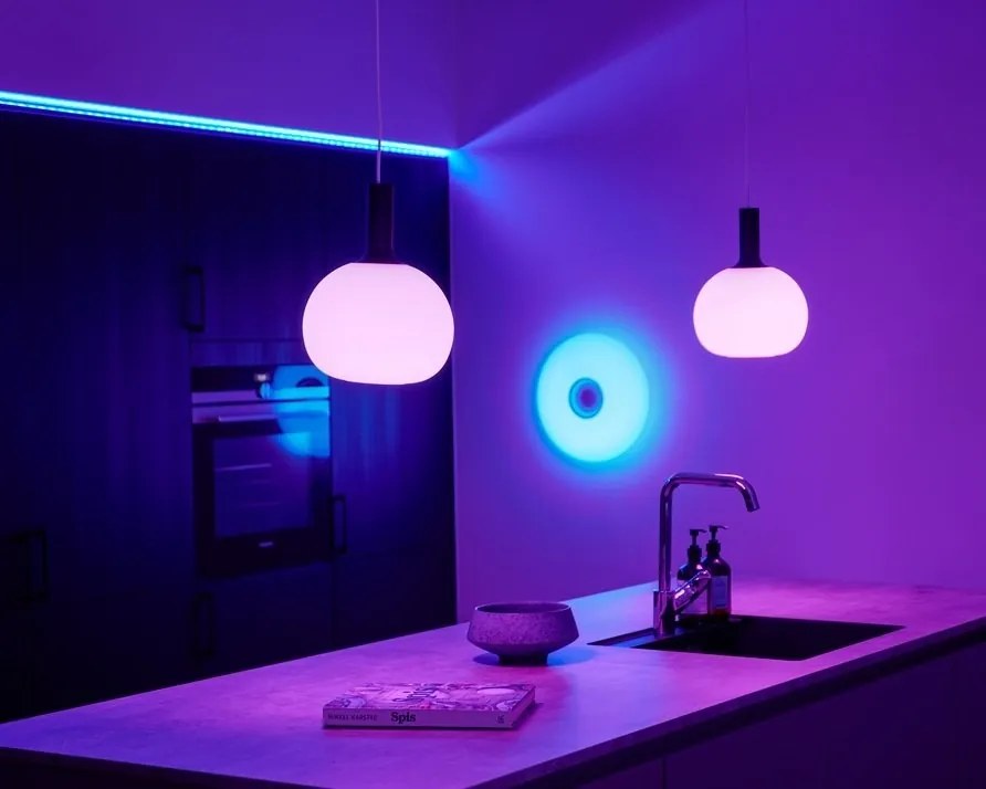 Plafoniera cu LED RGB, difuzor Bluetooth si protectie IP54 Djay Smart Colour