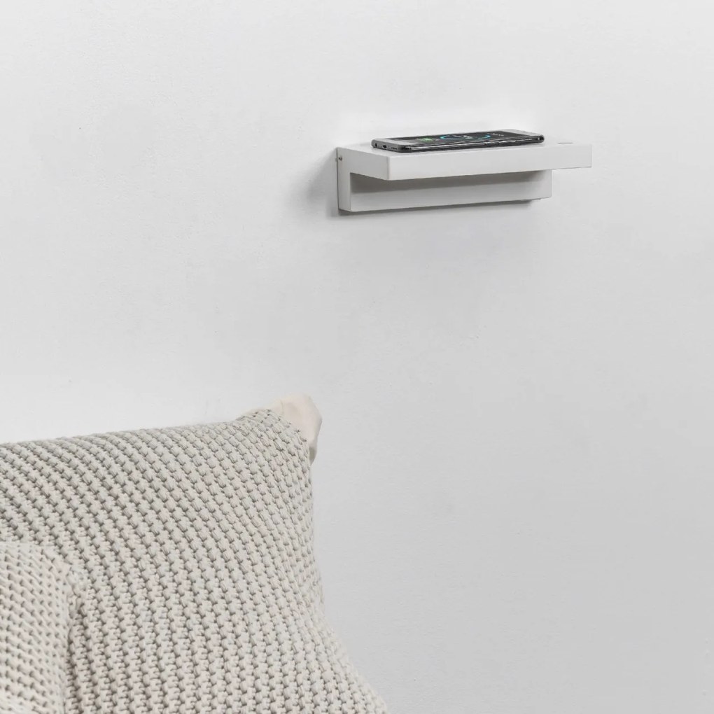 Aplica LED ambientala moderna cu USB + Wireless charger WELL 64030