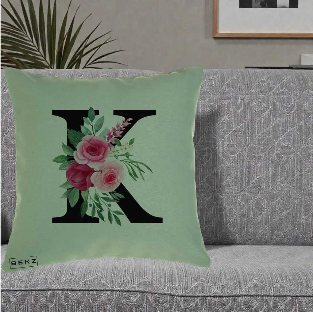 Cadou Personalizat - Perna Personalizata Monograma Florala Litera K, 40x40 cm, Verde, Husa Detasabila, Perna Inclusa, BEKZ®