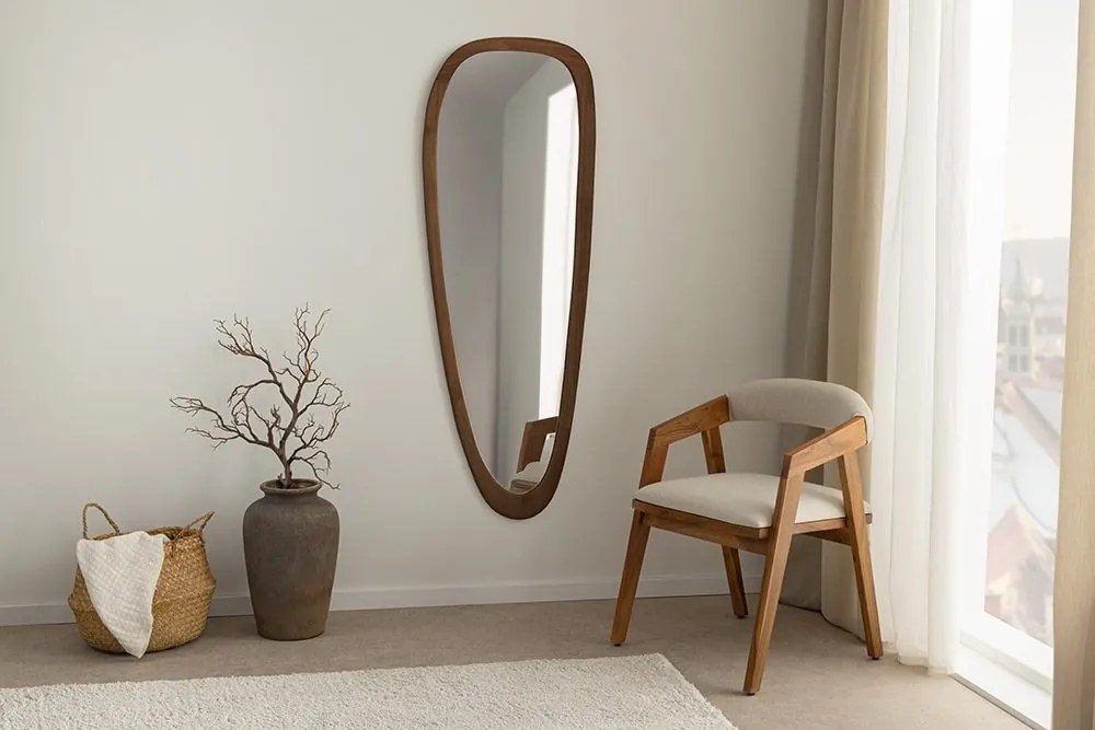 Oglinda de perete cu rama din lemn ORGANIC 165cm nuc