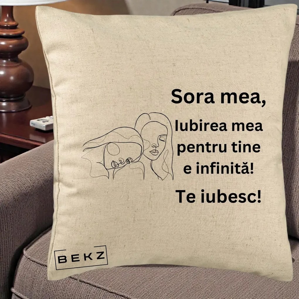 Cadou pentru Sora - Perna Personalizata Sora Mea Te Iubesc Line Art Portrete Fata in Fata, 40x40 cm, Bej, Husa Detasabila, Perna Inclusa, BEKZ®