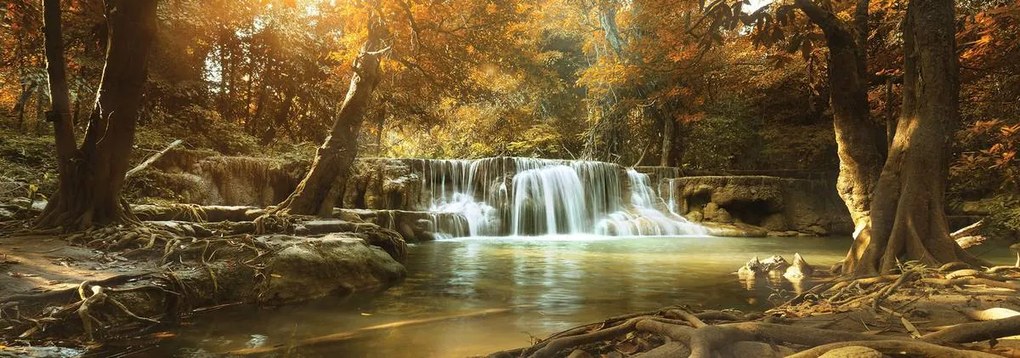 Fototapet - Cascada în pădurea de toamnă (254x184 cm)