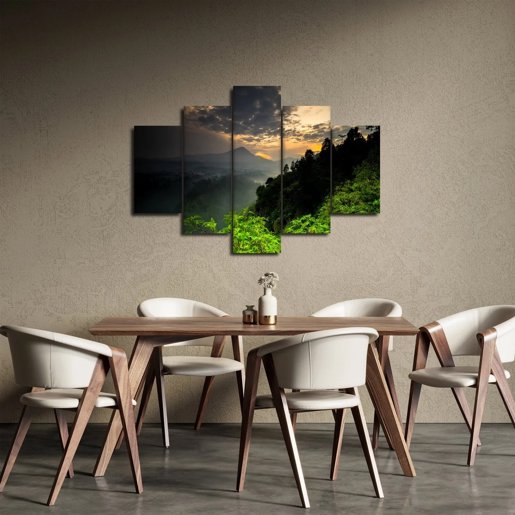 Tablou - peisaj montan verde (150x105 cm)
