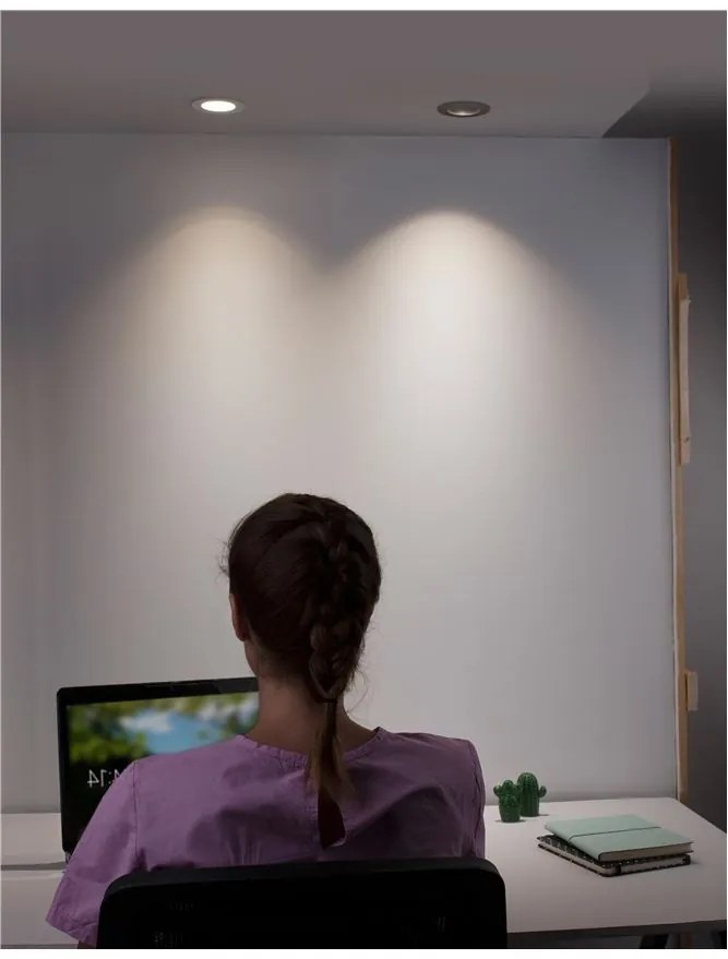 Spot incastrabil orientabil pentru tavan fals / plafon REDO alb