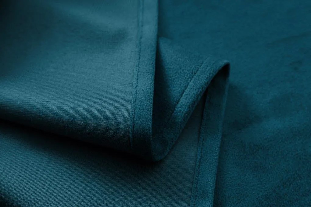 Draperie opaca turcoaz VELVET 135x250 cm Agățat: Rejansa