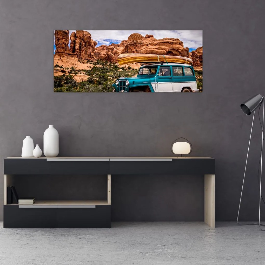 Tablou mașina de teren în munți (120x50 cm)