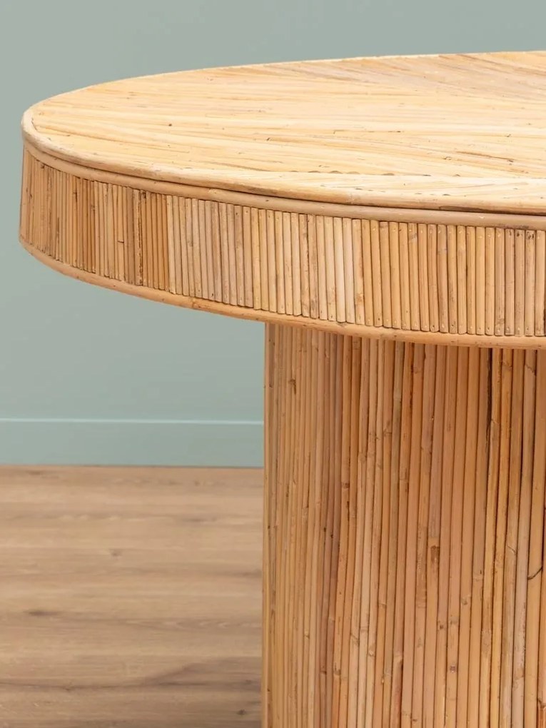 Masa rotunda de dining din rattan, "Carica"