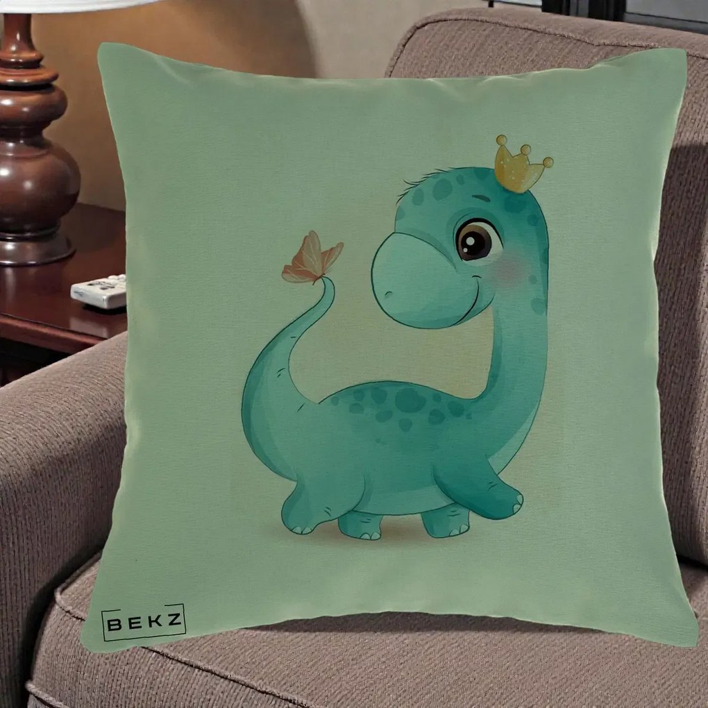Perna Personalizata Dinozaur Bland Coroana Kawaii, 40x40 cm, Verde, Husa Detasabila, Perna Inclusa, BEKZ®