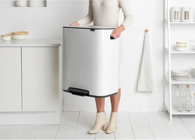 Cos de gunoi Brabantia Bo Pedal 1003182, 60 l, Inchidere usoara, Baza antiderapanta, Alb