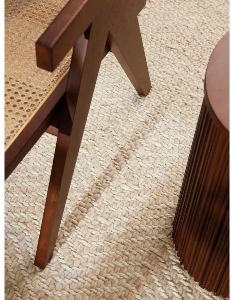 Covor crem-fildeș țesut manual din amestesc de lână 200x290 cm Majoli – Elle Decoration