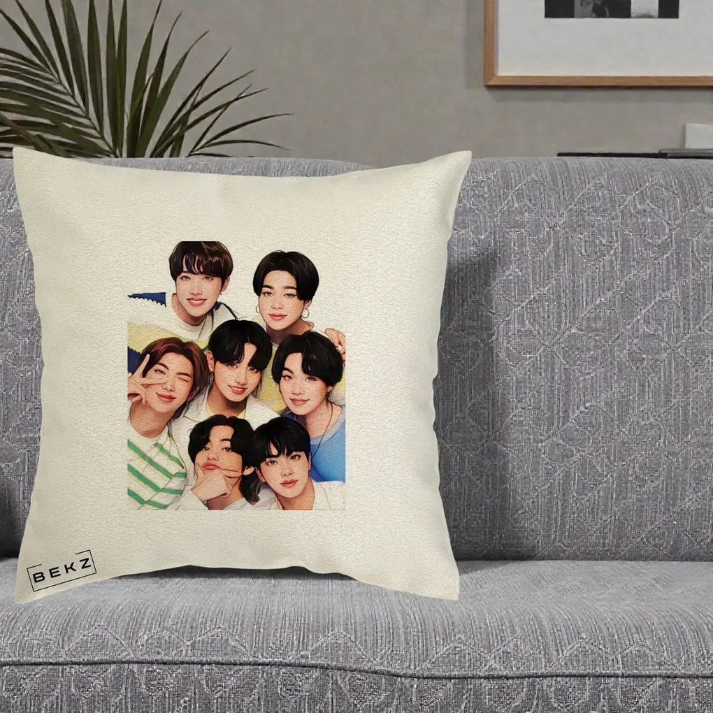 Perna Personalizata K-pop BTS Bangtan Boys Portret Grup Fanart, 40x40 cm, Ecru, Husa Detasabila, Perna Inclusa, BEKZ®
