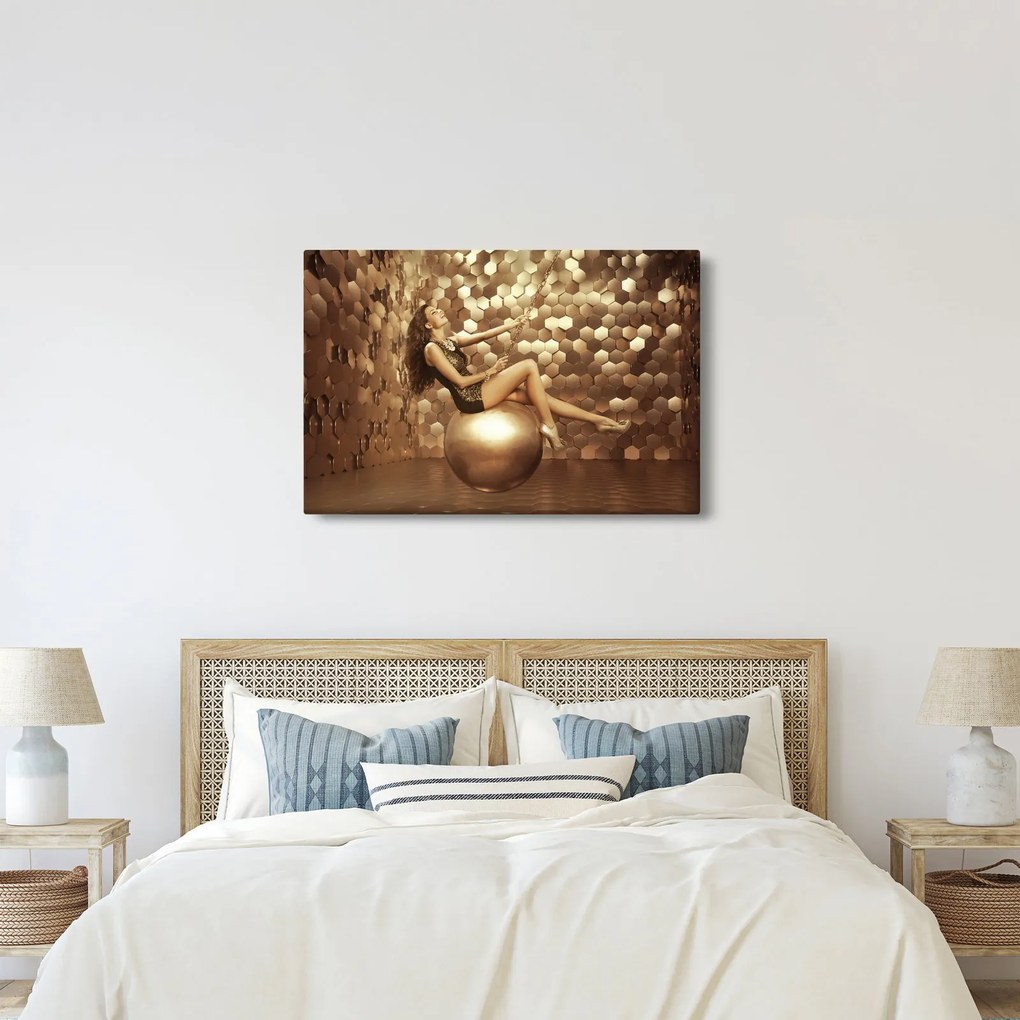 Tablou - Femeia în încăperea de aur (90x60 cm)