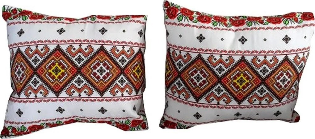 Set 2 perne decorative Casa Gino®, dimensiuni 40X40 cm, pentru living, bucatarie si dormitor, bumbac 100%, Motive traditionale si Trandafiri