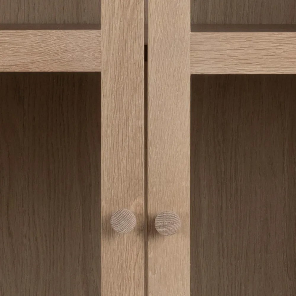 Vitrină în decor de stejar Actona Aston