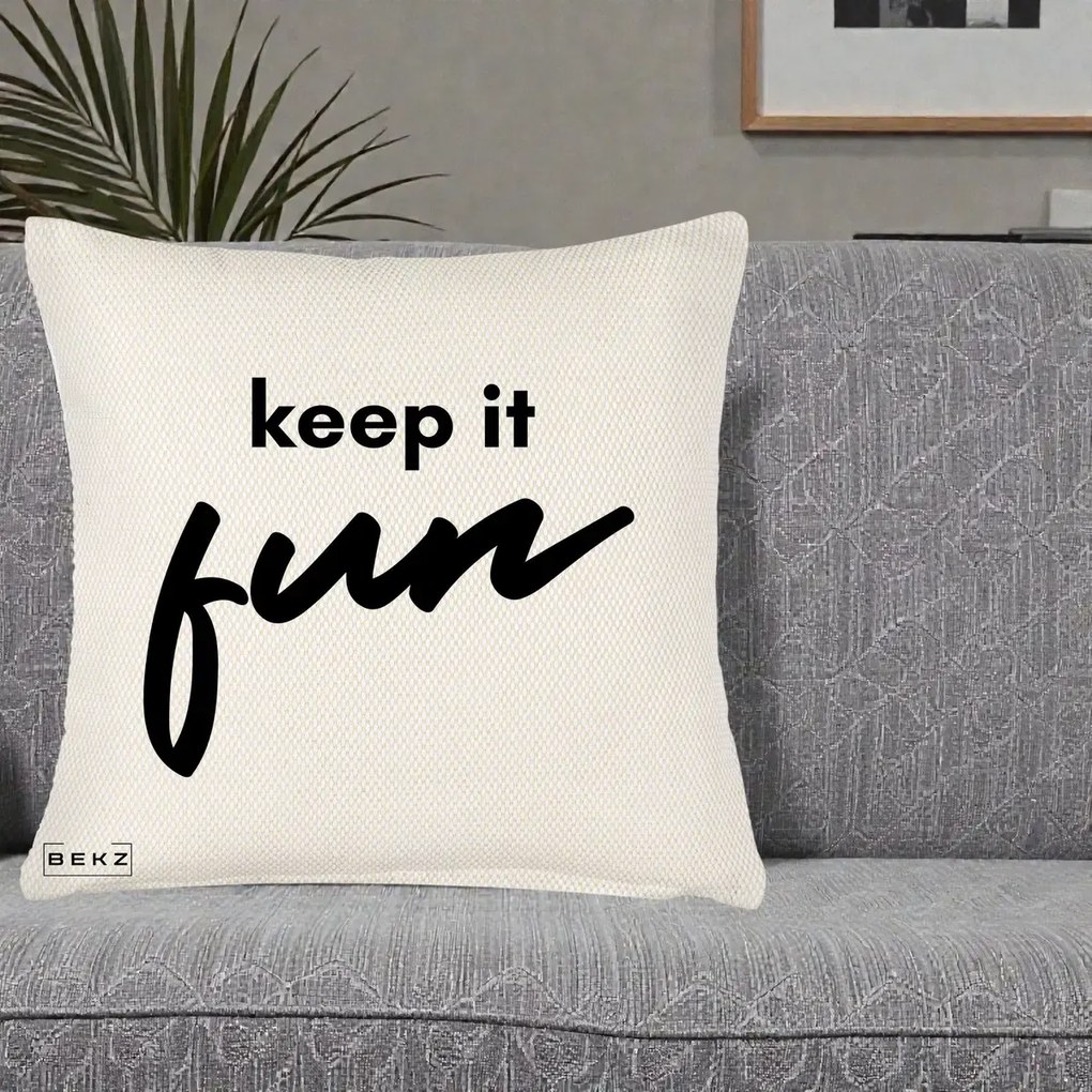 Perna Decorativa Keep It Fun, 40x40 cm, Crem Reliefat, Husa Detasabila, Perna Inclusa, BEKZ®