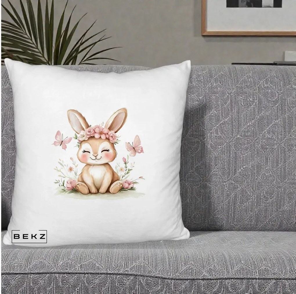 Perna Decorativa Iepuras cu Coronita Florala Roz, 40x40 cm, Alb Pufos, Husa Detasabila, Perna Inclusa, BEKZ®