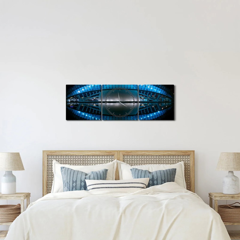 Tablou cu stadion de fotbal (cu ceas) (90x30 cm)