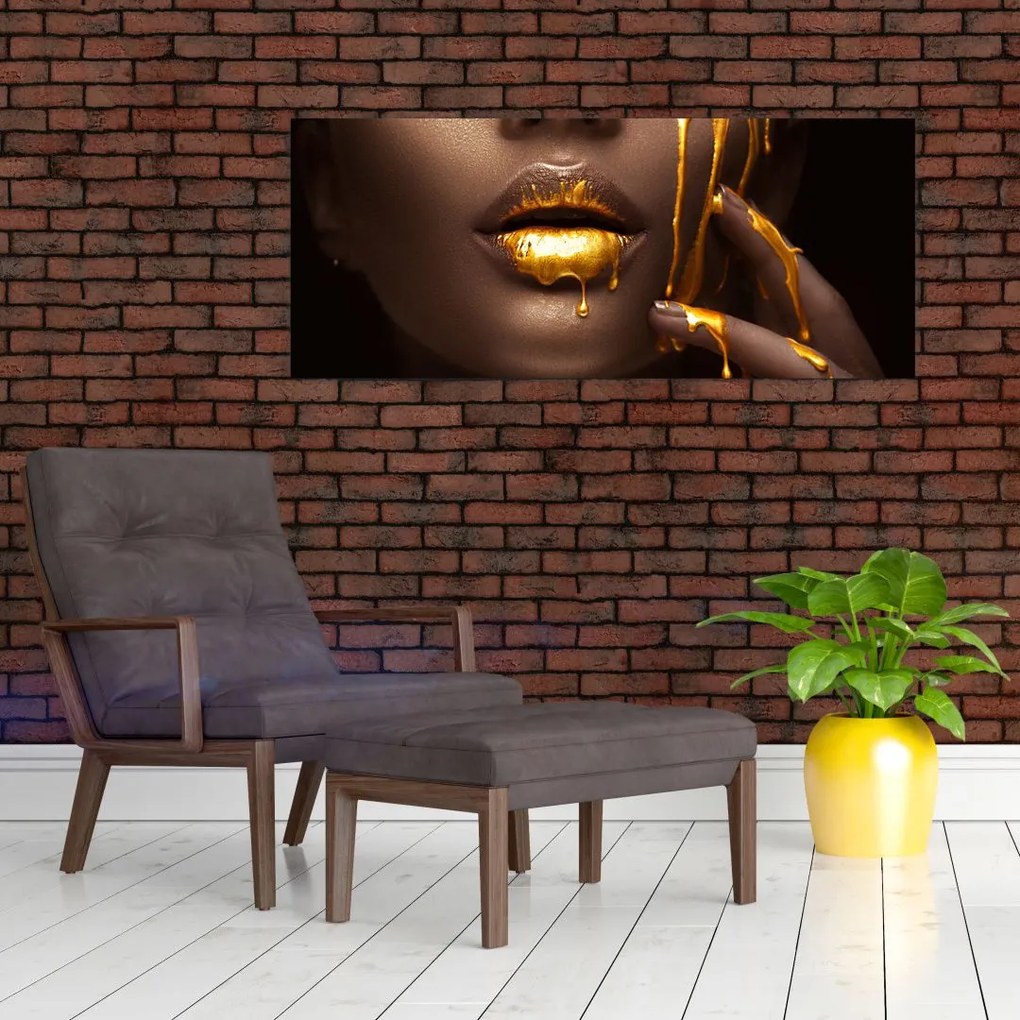 Tablou - Femeie cu buze aurii (120x50 cm)