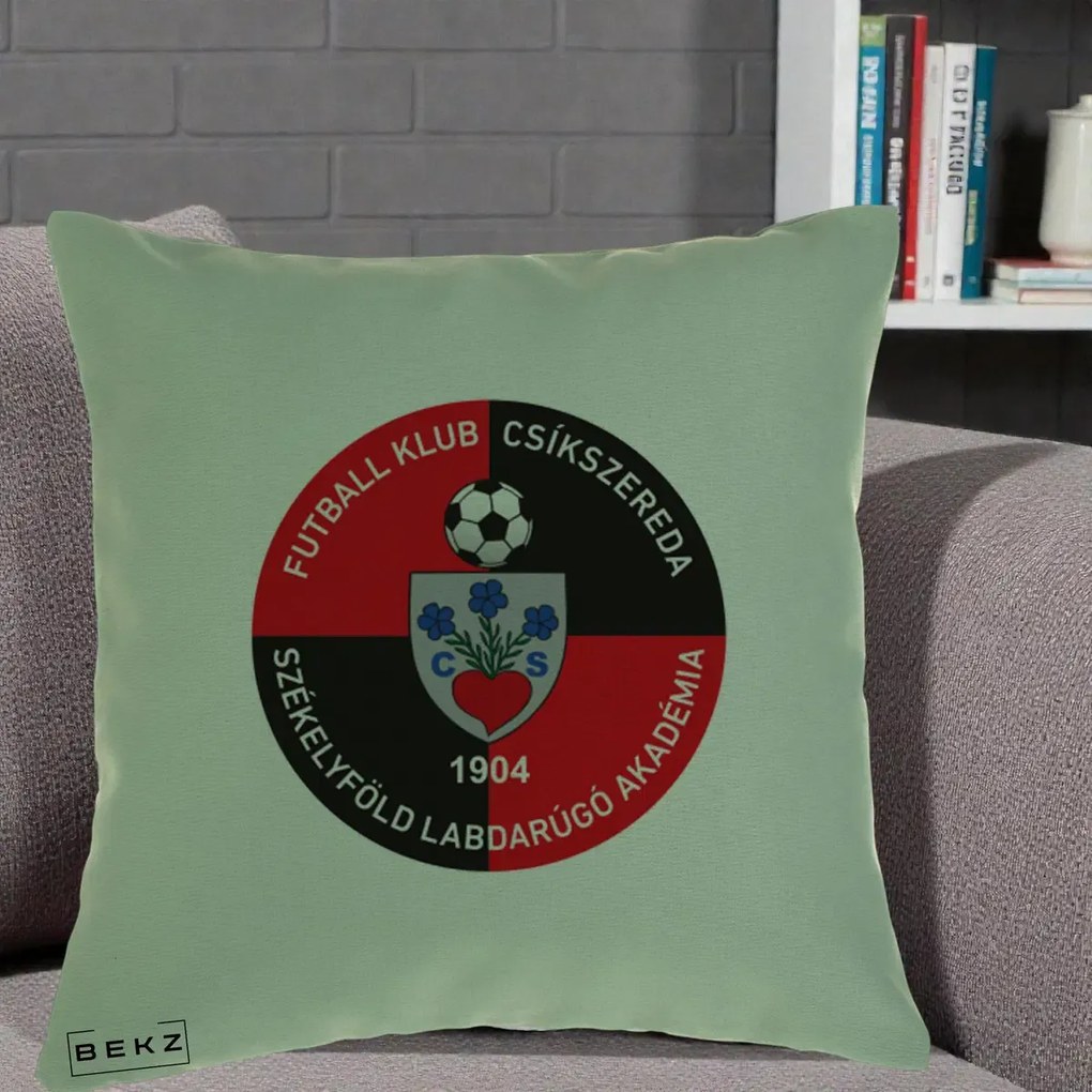 Perna Personalizata FK Csikszereda 1904 Fotbal, 40x40 cm, Verde, Husa Detasabila, Perna Inclusa, BEKZ®