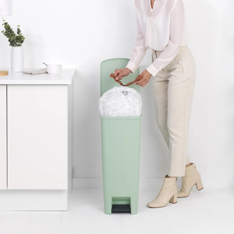 Coș cu pedală Brabantia StepUp 1005558, 40 L, Materiale ecologice, Deschidere mare, Verde deschis