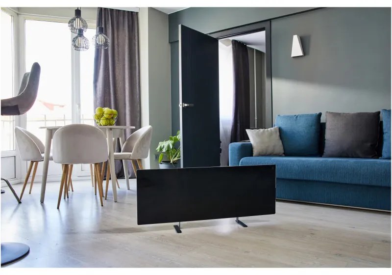 Resigilat: Convector electric AENO AGH0002S, 700W, 30 m², Afisaj LED, Aplicatie mobila, Ultra subtire, Wi-Fi, Negru
