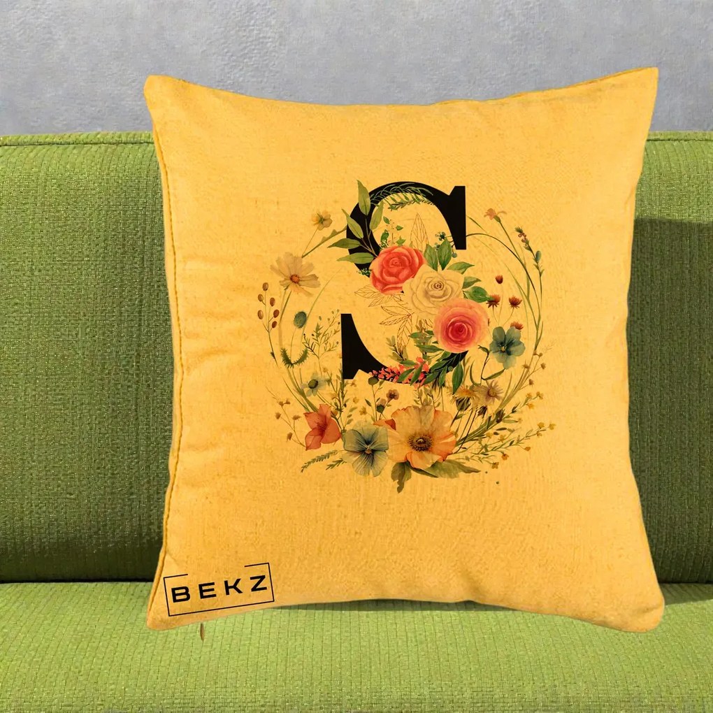 Cadou Personalizat - Perna Personalizata Monogram Litera S cu Flori Acuarela, 40x40 cm, Galben, Husa Detasabila, Perna Inclusa, BEKZ®