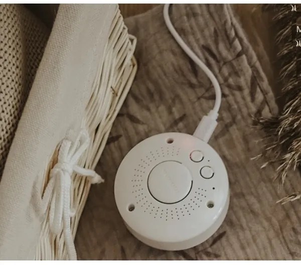 Pluș de îmbrățișat cu sunete și lumină Moonie iepuraș powder