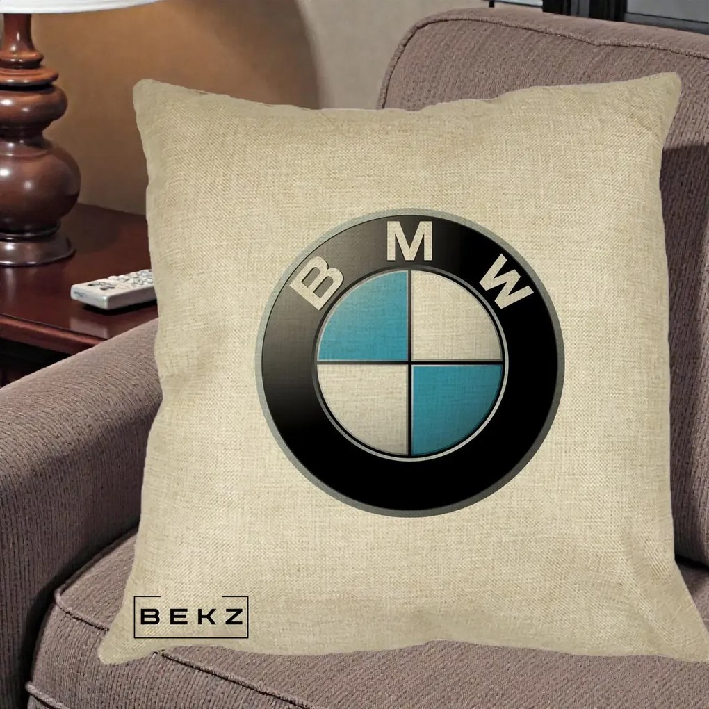 Perna Personalizata cu emblema BMW, 40x40 cm, Crem, Husa Detasabila, Perna Inclusa, BEKZ®